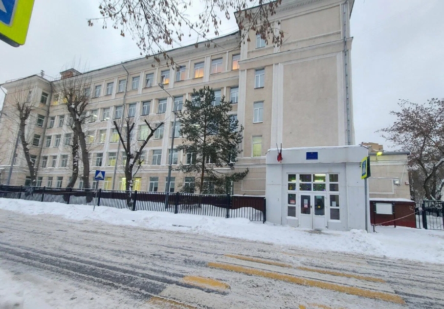 Большой Факельный переулок, дом 23 — ГБОУ Школа № 498