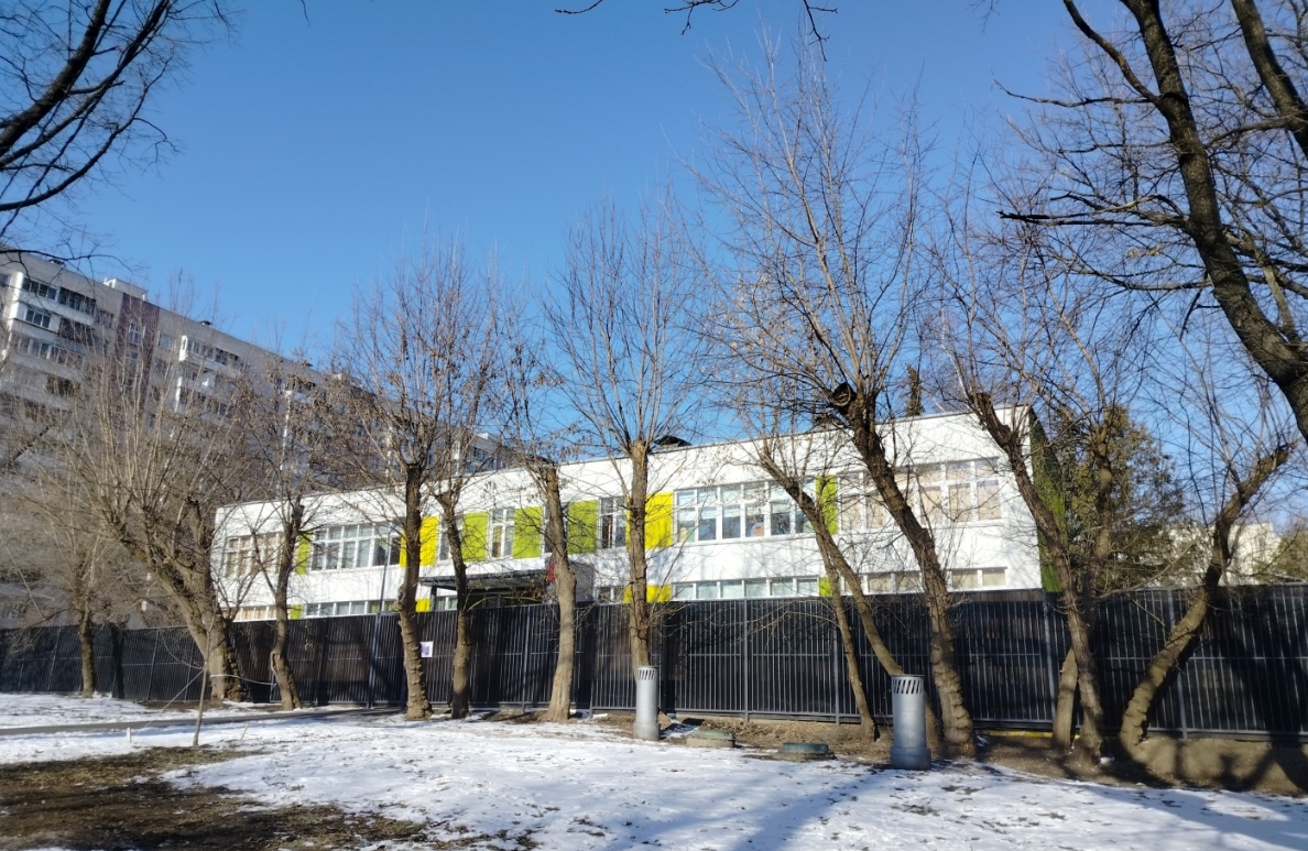 Пугачевская, 3 — ГБОУ Школа № 1505