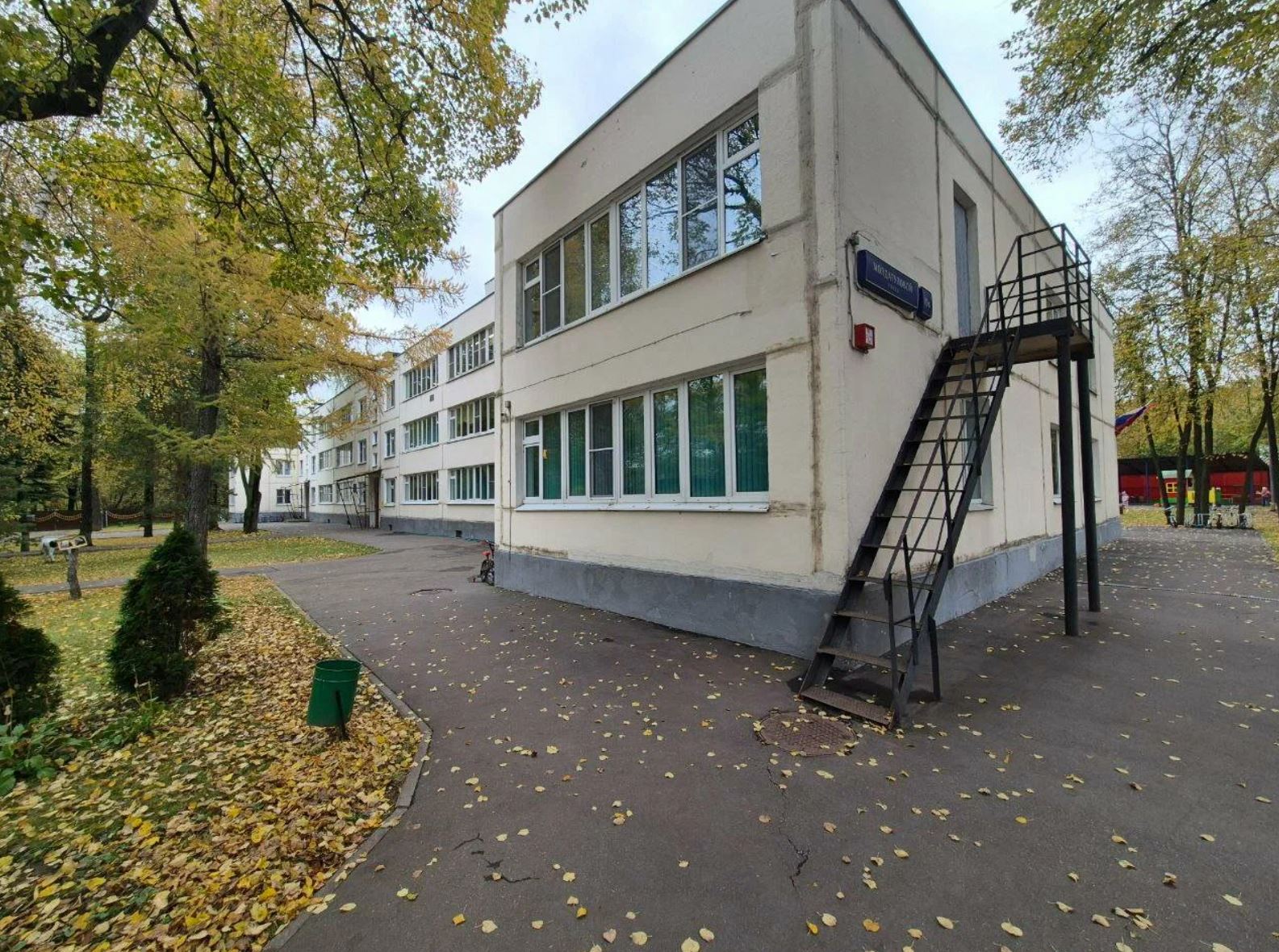 Дошкольные группы по адресу ул. Молдагуловой, 10Б — ГБОУ Школа № 1512 им. Алии Молдагуловой
