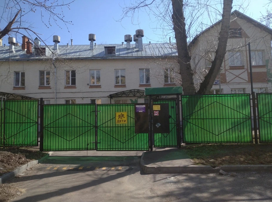 Крестьянская площадь, дом 10/2, строение 1 — ГБОУ Школа № 498